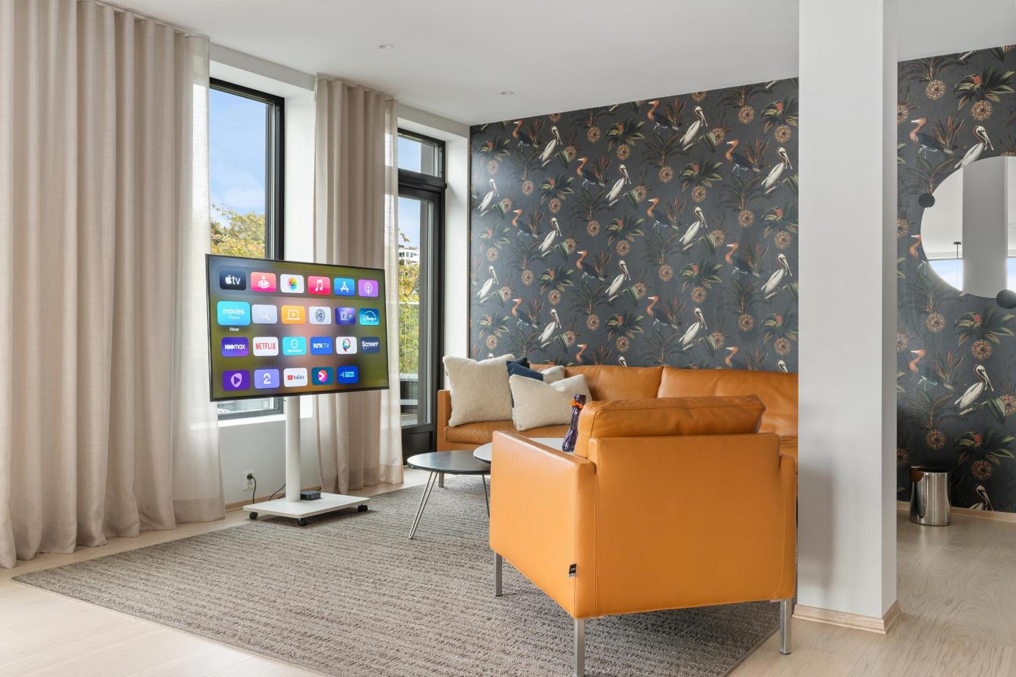 Luxury Apartment Downtown Tromso With 2 Bedrooms And 2 Bathrooms And Parking Exterior photo